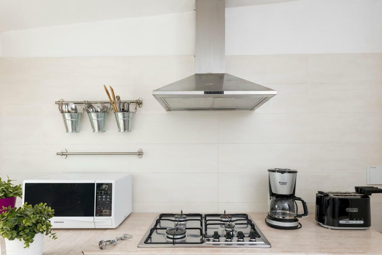 New! Spanish Step Design * Rom