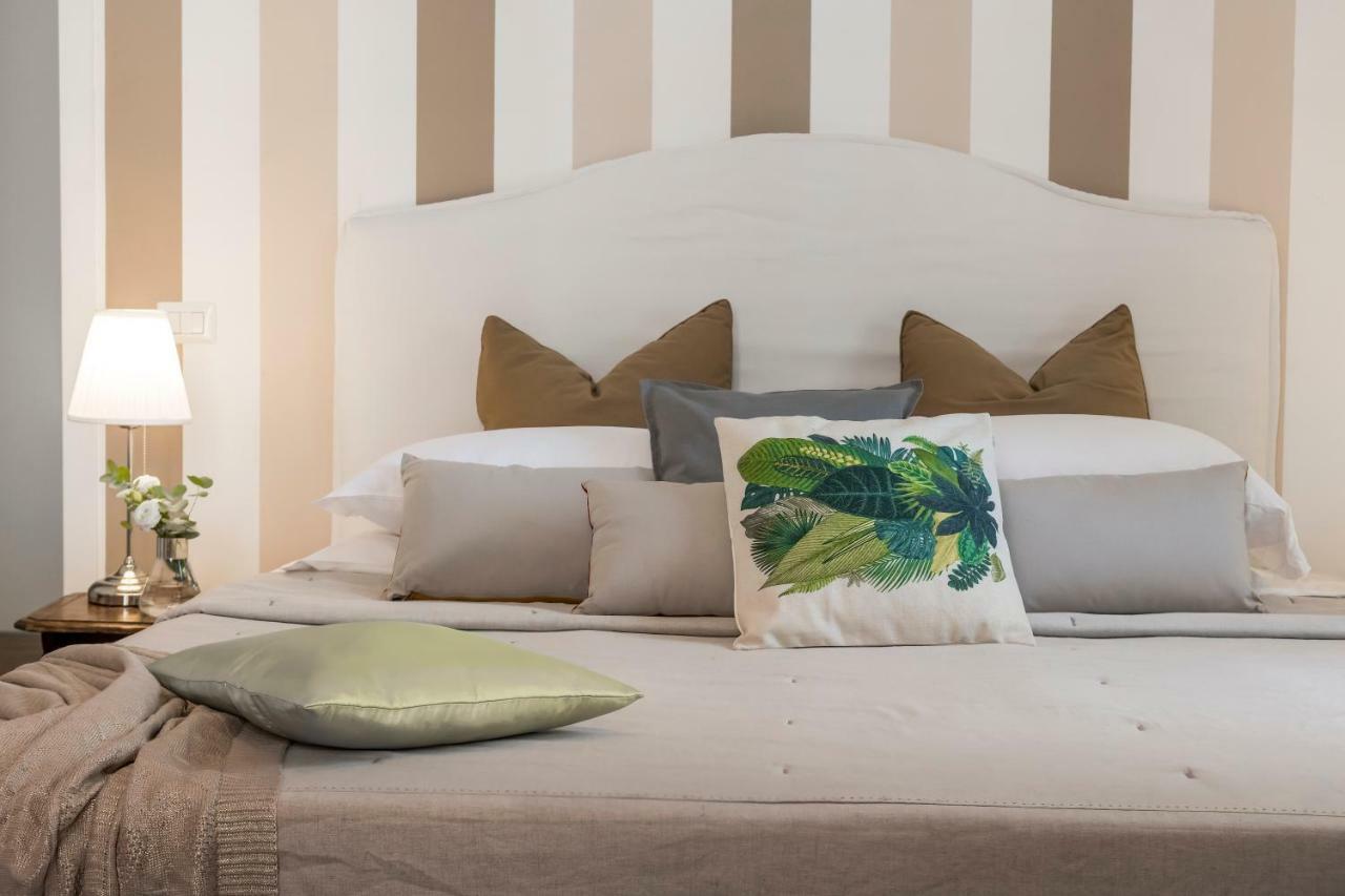 New! Spanish Step Design * Rom